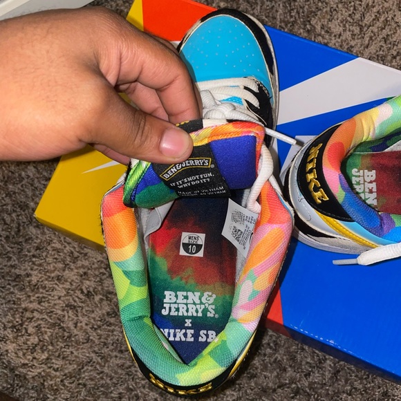 Ben & Jerry Chunky Dunky - Picture 4 of 7